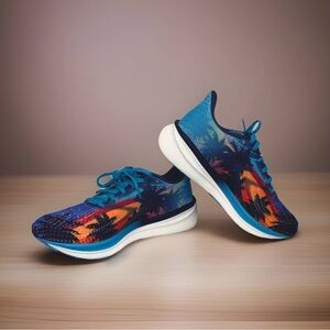 361 Degrees Centauri Limited
Edition Palm Trees Running Shoes
Womens Sz 6 NWOB